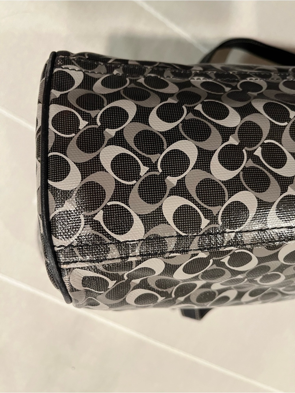 Coach Chelsea Black Grey Signature Coated Canvas Tote F17177 - Picture 14 of 15